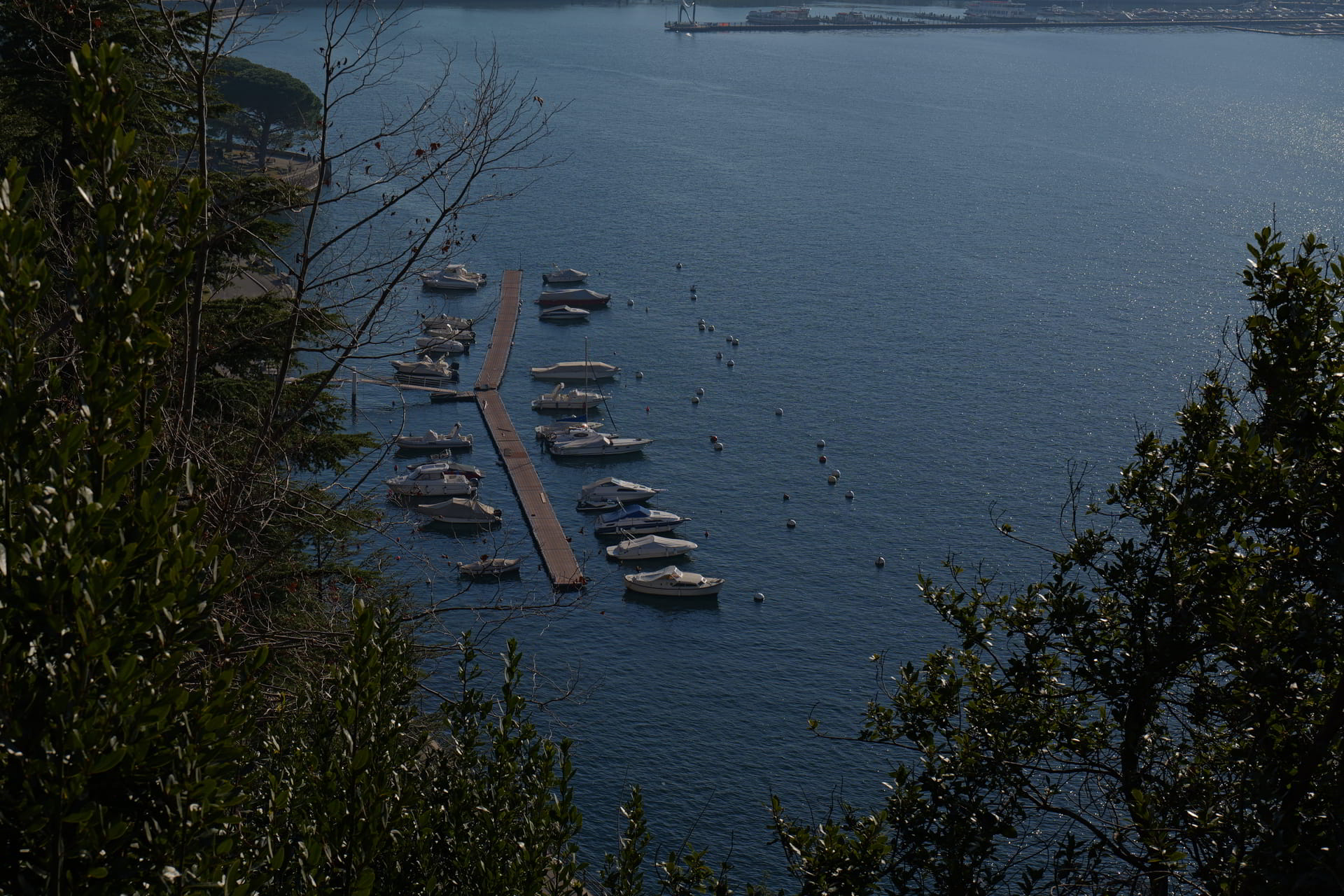 lake como boat team